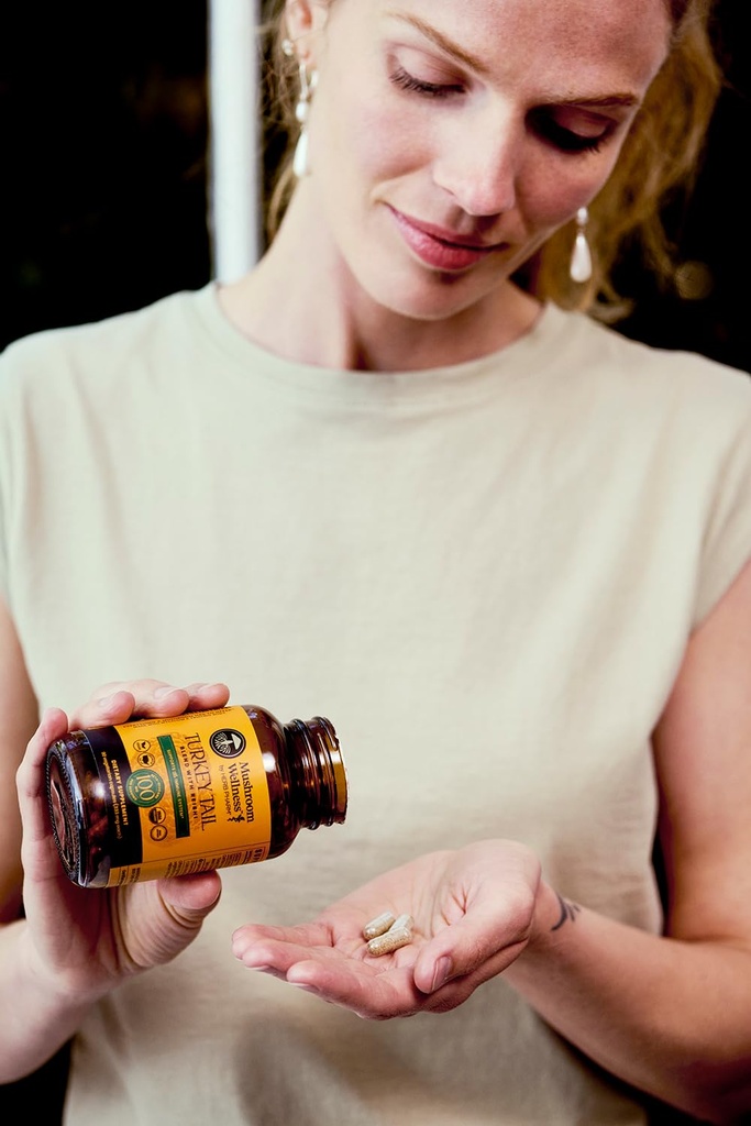 mushroom-wellness-turkey-tail-blend-with-4.jpg