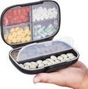Sukuos Travel pilulky Organizátor Týždenný s Double Lock, Prenosné pilulky Box s veľkým 7 oddelením, vzduchotesné Daily Medicine Case kontajner s etiketami pre vitamíny / Fish Oleje / Doplnky