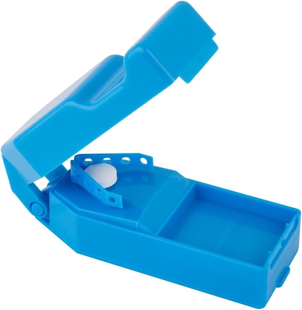 EZY DOSE Pilulky Cutter a splitter s dávkovačom, rezy pilulky, vitamíny, tablety, nerezová oceľ čepeľ, cestovanie size, bezpečne znížiť pilulky a vitamíny, jednoduché použitie, farebné mája, BPA zadarmo